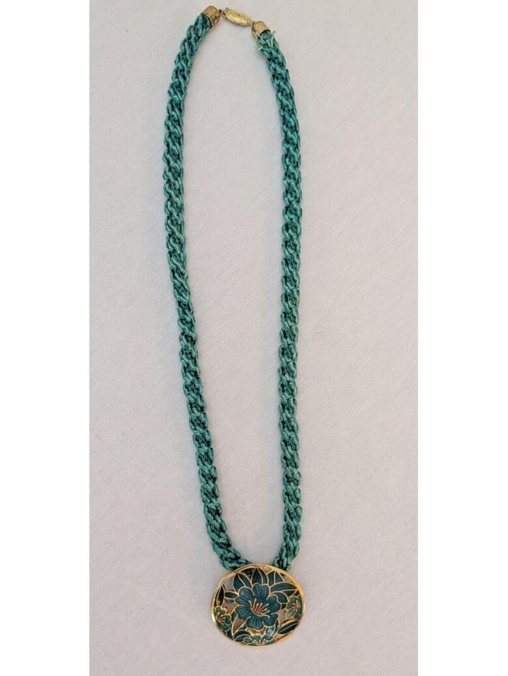Teal Necklace Lot Of 2 Mermaid Hawaiian Style Enameled Pendant Beaded - Picture 8 of 8